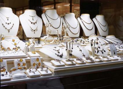 Verspieren : assurance Bijoutiers, assurance fabricants de bijoux, détaillants 