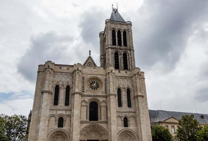 Verspieren mécène du projet de remontage de la flèche de la basilique de Saint-Denis - Suivez la flèche